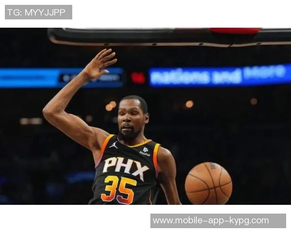 杜兰特37岁依旧强势表现37分钟砍下37分引发热议